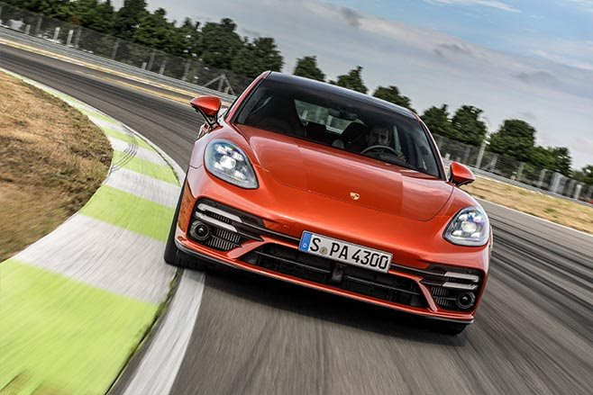 PorschePanamera Peter Lloyd Car Broker