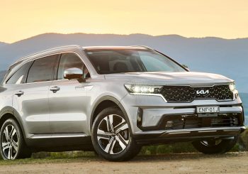 The 2022 Kia Sorento Hybrid is now on sale in Australia, more than a year since the electrified SUV was first intended to launch.
